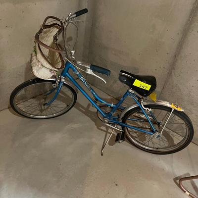 Vintage Schwinn Stardust Girls Bike