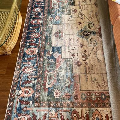 Almost new rug