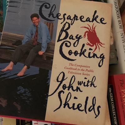 Large Lot Hardback/Paperback Books