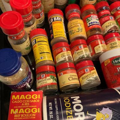 HUGE LOT Kitchen Cooking Spices