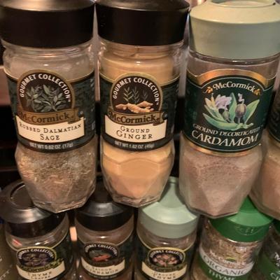 HUGE LOT Kitchen Cooking Spices