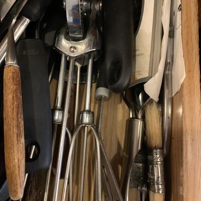 Flatware & Large Kitchen Utensils Lot