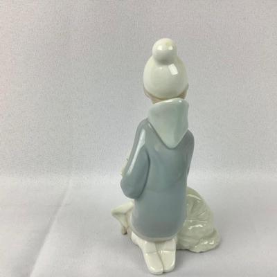 Lot 574 Vintage LLADRO, made in Spain Porcelain Figurine, Boy with Lamb