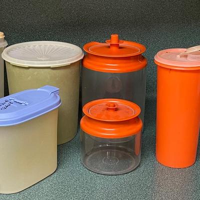 Tupperware Canister & Pitcher Lot