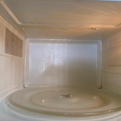 White Westinghouse Microwave