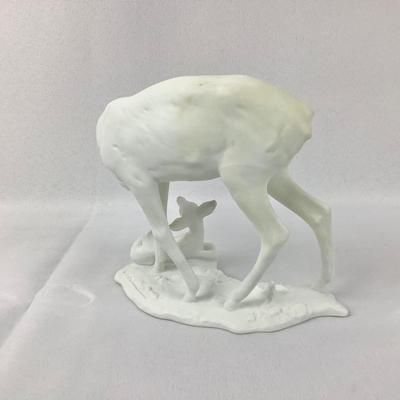 Lot 585 Signed by G. Bachman, Vintage Kaiser Porcelain Figurine, Doe/Fawn