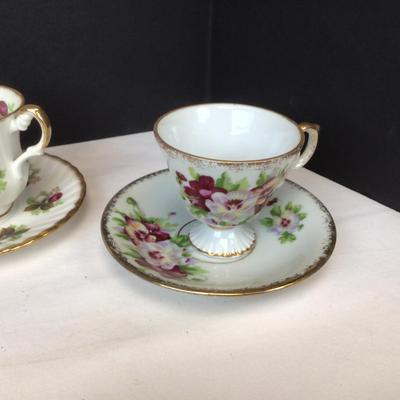 625 Floral Teacup Lot with Tray