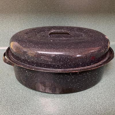 Enamelware Roasting Pan