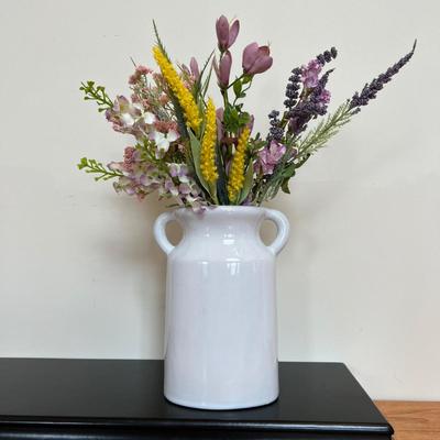 Decorative Dried Flower Vase and Black Floating Shelf