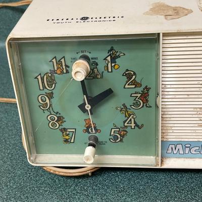 1954 original Mickey mouse alarm clock/radio