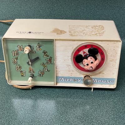 1954 original Mickey mouse alarm clock/radio