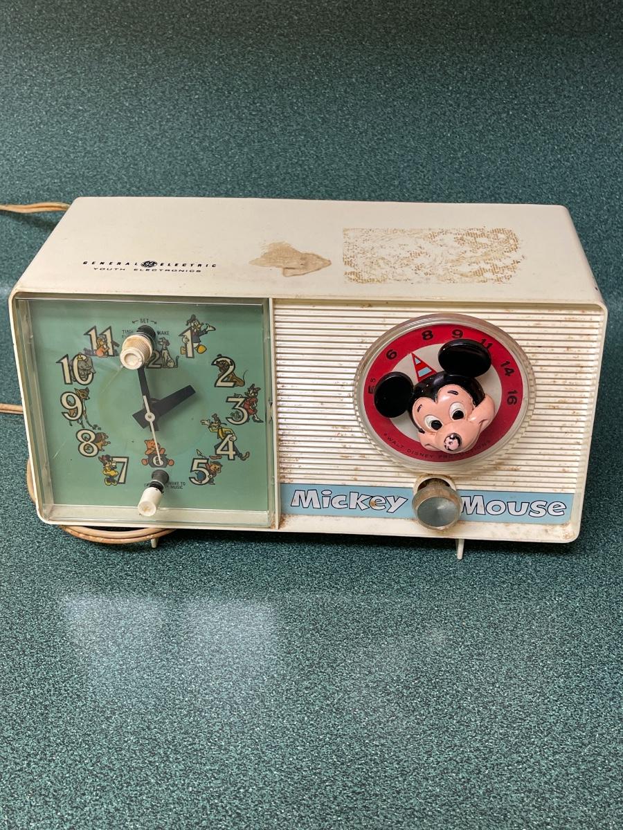 1954 original Mickey mouse alarm clock/radio