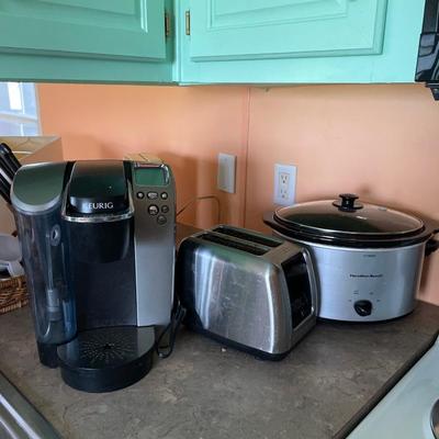 Keurig crock and toaster lot