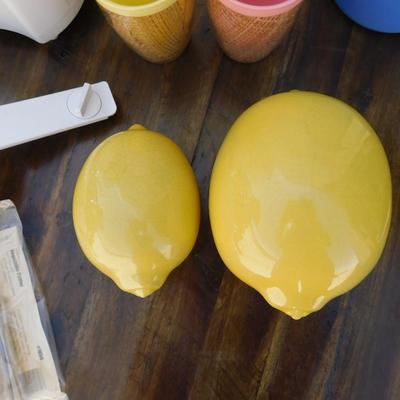 WHEN LIFE GIVES YOU LEMONS! MAKE LEMONADE! Salton Juicer, Rubbermaid pitcher, Vintage Cups and Peeler