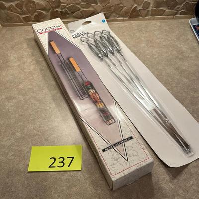 BBQ skewers & cookers