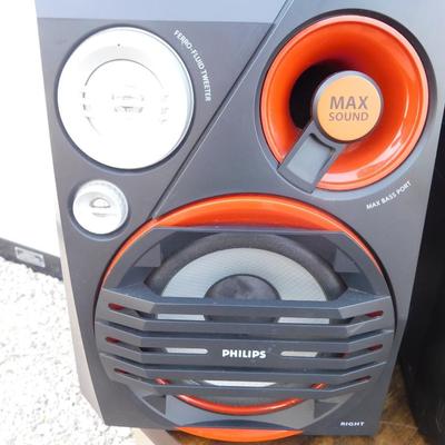 AWESOME PHILIPS GAMER STEREO SYSTEM, TESTED AND WORKS WITH AMAZING SOUND!