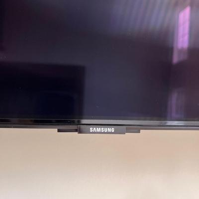 Samsung Smart TV 55â€ Like New