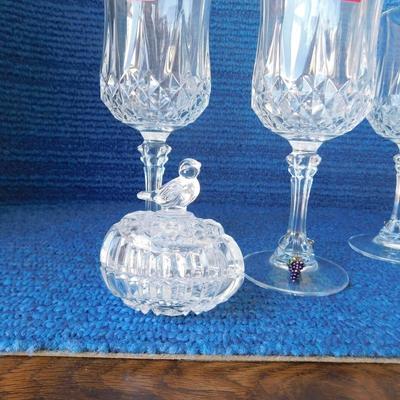 BEAUTIFUL ASSORTMENT OF LEAD CRYSTAL ITEMS, SOME BLUE MARBLES AND A TOUCH OF SILVER PLATE