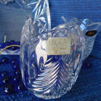 BEAUTIFUL ASSORTMENT OF LEAD CRYSTAL ITEMS, SOME BLUE MARBLES AND A TOUCH OF SILVER PLATE