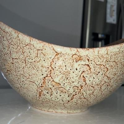 Large nesting bowl
