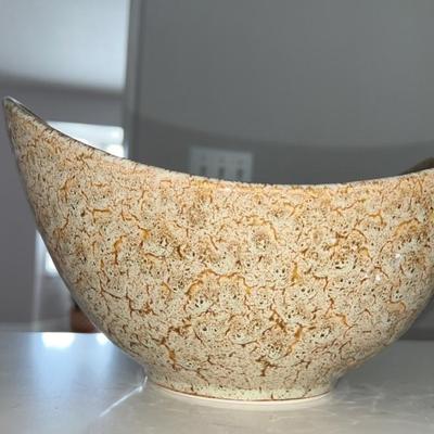 Medium nesting bowl