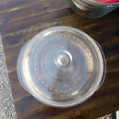 ðŸ˜ƒLARGE MIXING BOWL, SILICON PIE CRUST COVER, LIQUID MEASURING AND DRY CUPS, AND MORE