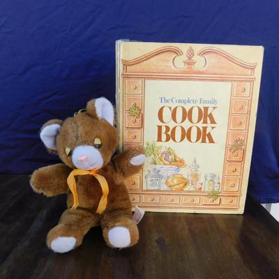 BLAST FROM THE PAST WITH ALL VINTAGE ITEMS, COOKIE JAR, LOG CABIN, HERSHEYS, TEDDY AND COOKBOOK