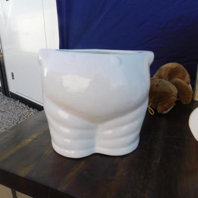 BLAST FROM THE PAST WITH ALL VINTAGE ITEMS, COOKIE JAR, LOG CABIN, HERSHEYS, TEDDY AND COOKBOOK