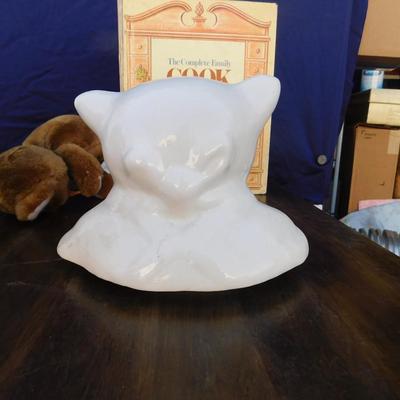 BLAST FROM THE PAST WITH ALL VINTAGE ITEMS, COOKIE JAR, LOG CABIN, HERSHEYS, TEDDY AND COOKBOOK