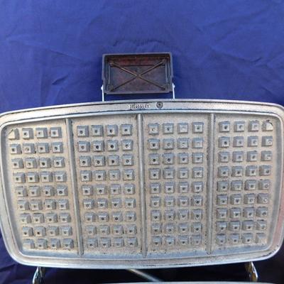 NEAT OLD GENERAL ELECTRIC WAFFLE/GRILL WITH ORIGINAL PAPERWORK AND MORE