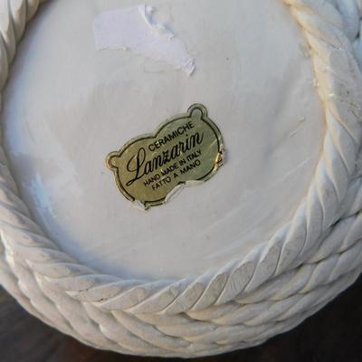 PRETTY LITTLE LOT OF GIRLY ITEMS, THAT INCLUDED THESE NICE VINTAGE FINDS
