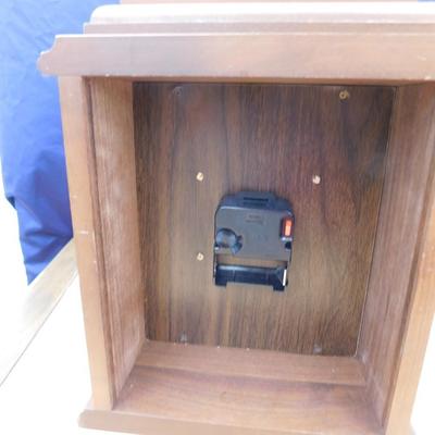 SUPER COOL OLD TELECHRON SELECTOR CLOCK AND WESTCLOX CLOCKS AND OTHER NEAT VINTAGE ITEMS
