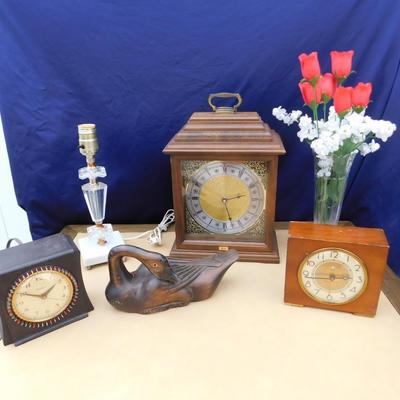 SUPER COOL OLD TELECHRON SELECTOR CLOCK AND WESTCLOX CLOCKS AND OTHER NEAT VINTAGE ITEMS