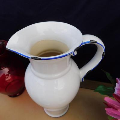 BEAUTIFUL CRANBERRY VASES, CUTE AVON DUCK PLANTERS & MORE