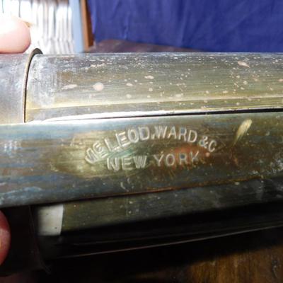 MISC VINTAGE HOUSEHOLD  ITEMS