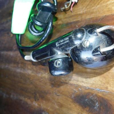 MISC VINTAGE HOUSEHOLD  ITEMS