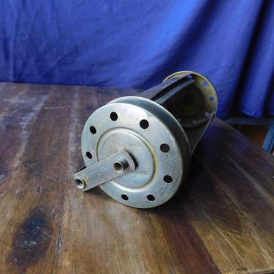MISC VINTAGE HOUSEHOLD  ITEMS