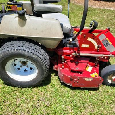 EXMARK Lazer Zhp Zero turn lawnmower