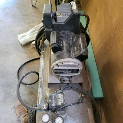 Campbell Hausfeld 5 horsepower. 20 gallon air compressor