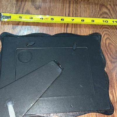 beautiful green set of 2 picture frames