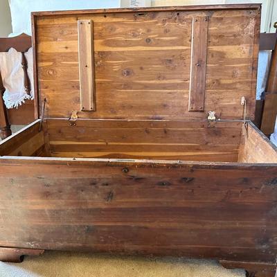 Cedar Blanket Chest