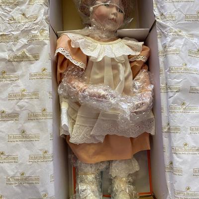 Ashton Drake Galleries Peaches-n-Cream Doll