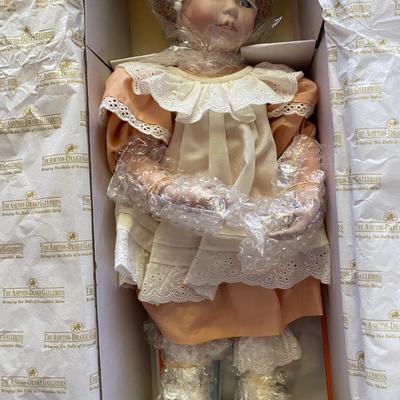 Ashton Drake Galleries Peaches-n-Cream Doll