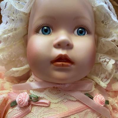 Ashton Drake Galleries Victorian Lullaby Doll