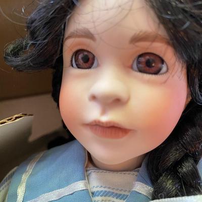 Ashton Drake Galleries Rebecca of Sunny Brooke Farms Doll