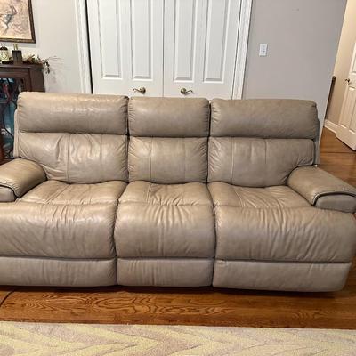 Flexsteel electric reclining couch