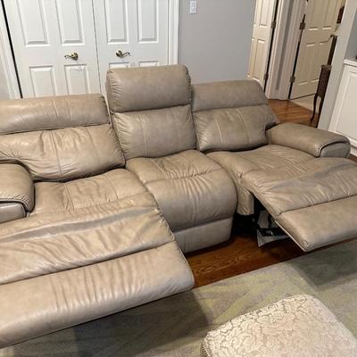 Flexsteel electric reclining couch