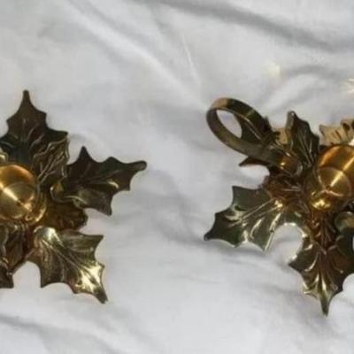 set of 2 Brass Vintage Tapered Candle Holder Finger Loop Holly Leaf