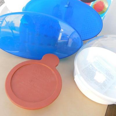 DUMB WAITER/BREAKFAST TRAY AND SOME NEAT MICROWAVABLE GOODS