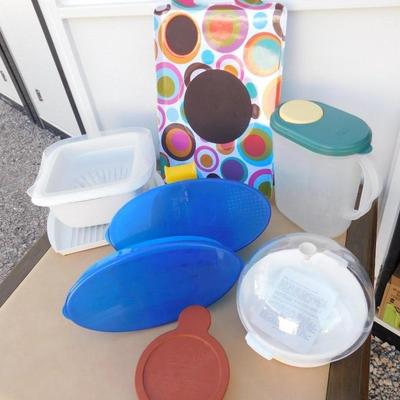 DUMB WAITER/BREAKFAST TRAY AND SOME NEAT MICROWAVABLE GOODS